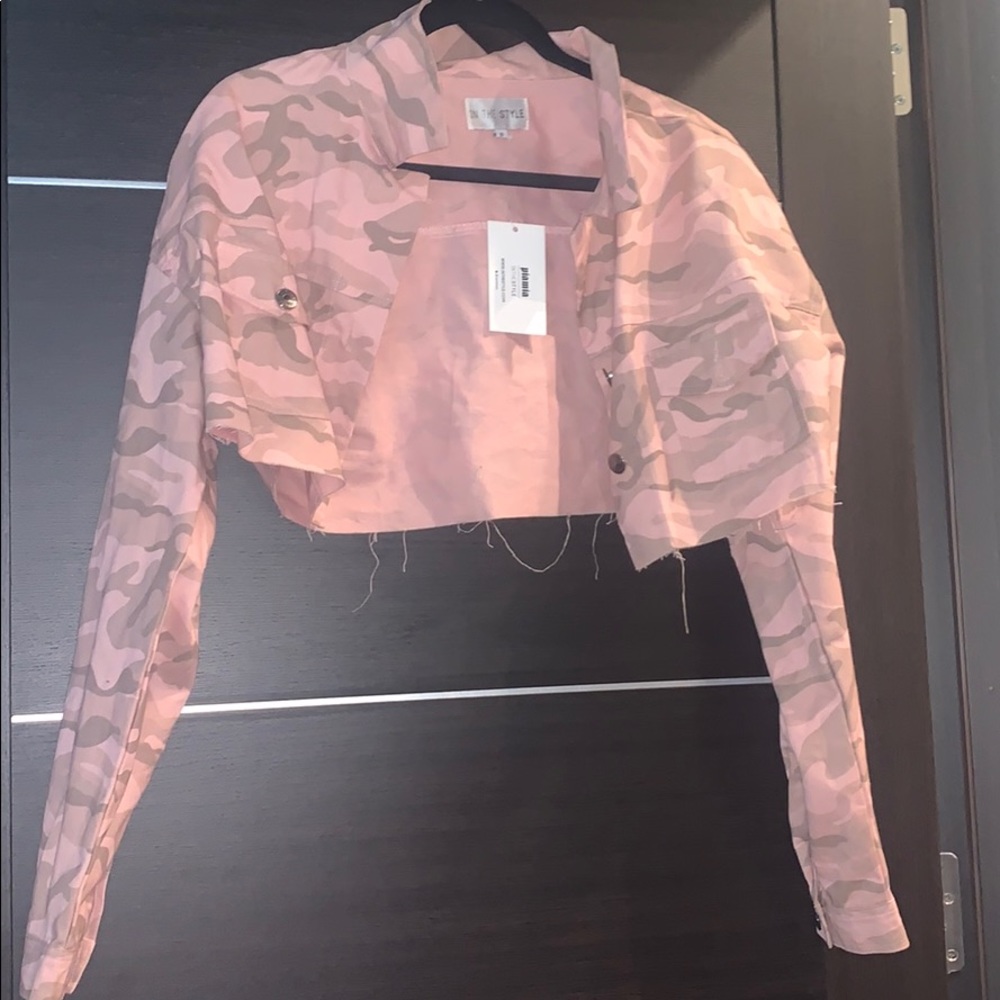 Cropped jacket